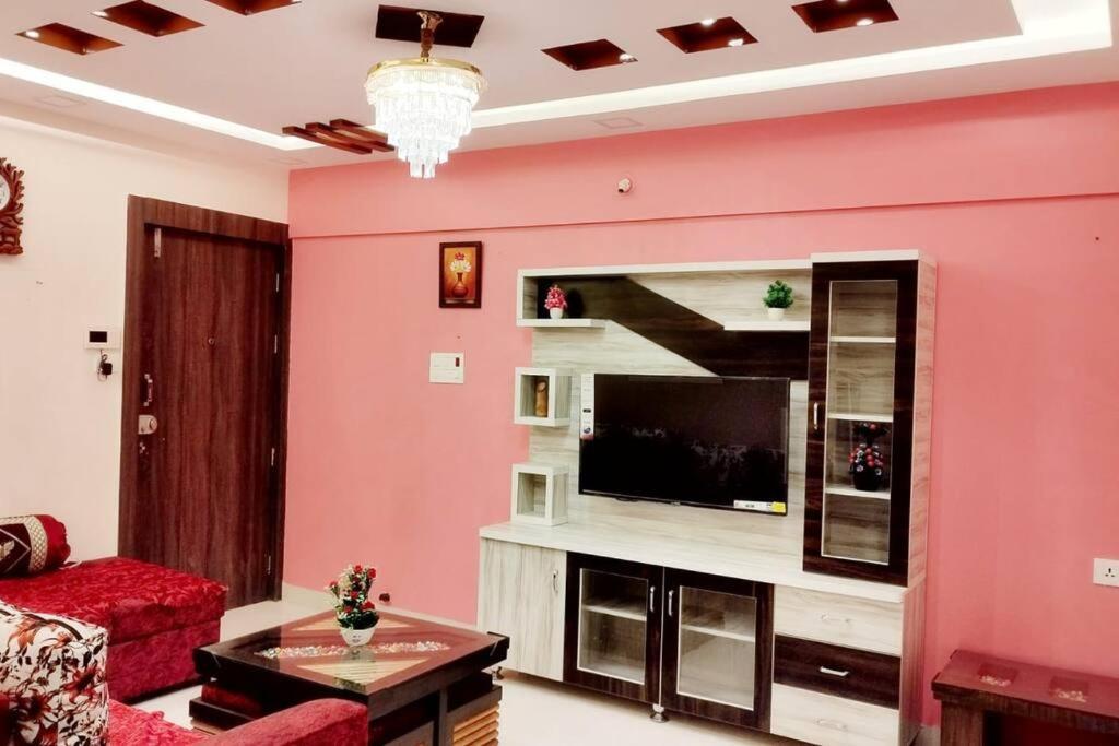 Apartment Eutopia A Zen Lounge Highstreet Ac Free Parking Pune