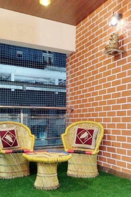 Eutopia A Zen Lounge Highstreet Ac Free Parking Pune